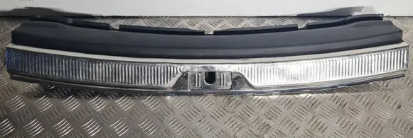 Skoda Superb B6 (3T) Trunk/boot sill cover protection 3t9863459
