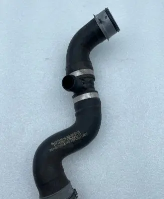 Mercedes-Benz GLC X253 C253 Engine coolant pipe/hose A2135014082