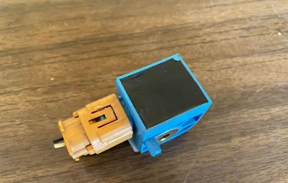 KIA Sorento Airbag deployment crash/impact sensor 959203E100