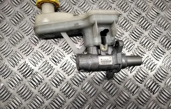 Chrysler Pacifica Master brake cylinder