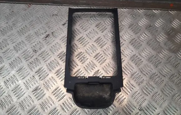 Audi A8 S8 D4 4H Trunk/boot storage box wall 1191091