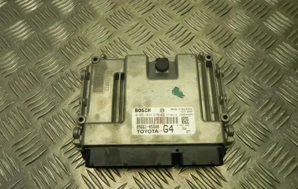 Toyota Avensis T270 Other control units/modules 8966105G40 E990