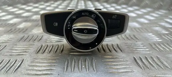 Mercedes-Benz C W205 Light switch A2059057007