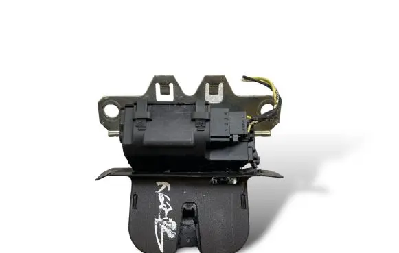 Opel Insignia A Tailgate/trunk/boot lock/catch/latch