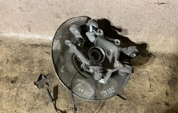 BMW 3 G20 G21 Rear wheel hub 