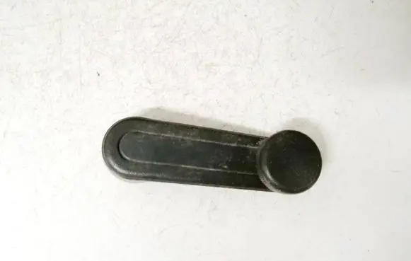 Toyota Avensis T250 Front door window winding handle 