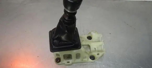 Toyota RAV 4 (XA30) Gear selector 