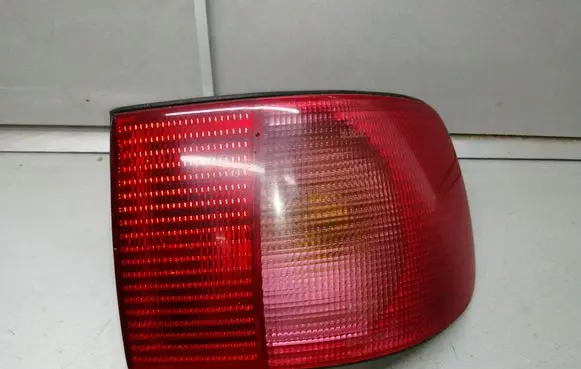Audi A8 S8 D2 4D Rear/tail lights