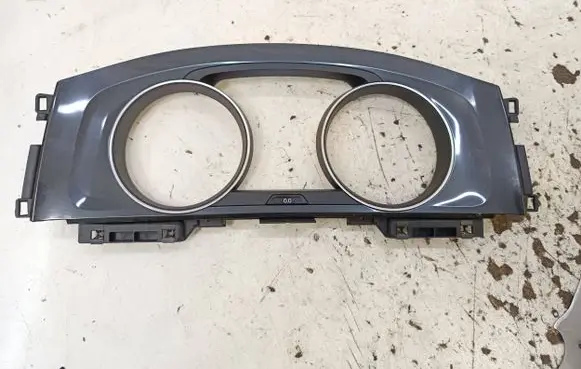 Volkswagen Golf VII Dashboard trim 5G0857189 5G0857059