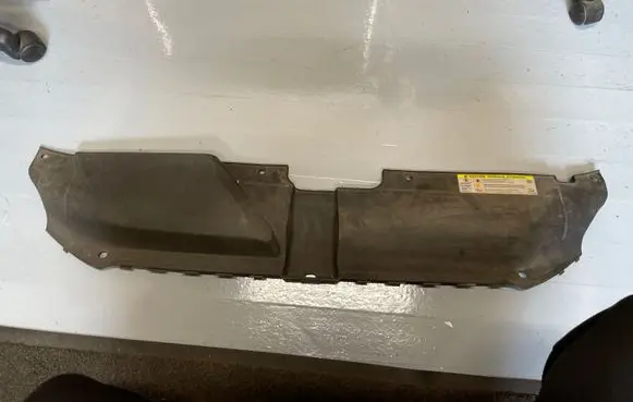 Audi A4 S4 B8 8K Top upper radiator support slam panel 8K0807081