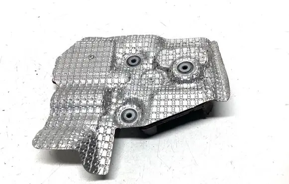 Mazda CX-3 Heat shield in engine bay 