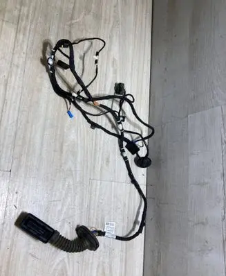 BMW 1 F70 Rear door wiring loom 5A81BC1