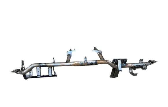 BMW X3 E83 Dashboard cross member/frame bar 7052139 3412476 51717052139