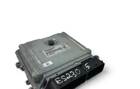Volvo S60 Engine control unit/module ECU 31336983 0281018414