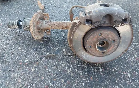 Renault Megane II Front wheel hub