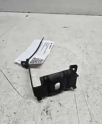 Battery bracket