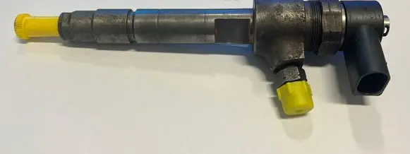 Volkswagen II LT Fuel injector 0445110081