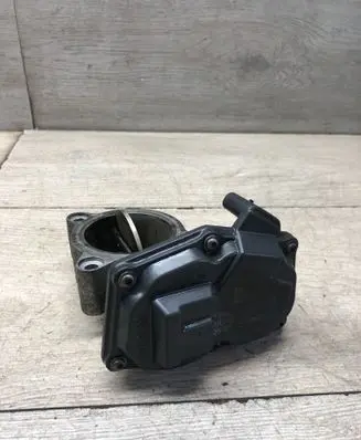 BMW 1 F20 F21 Throttle valve 7810752 10378517 25071200890