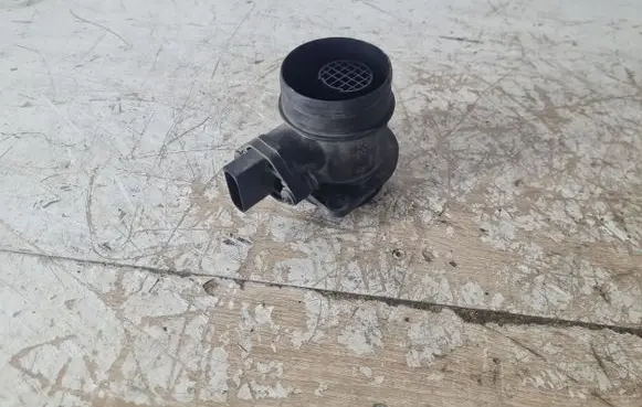 Volkswagen Golf V Mass air flow meter 0281002531 038906461B