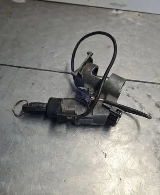 Volkswagen Golf III Ignition lock 6K0905851