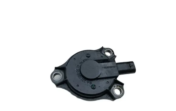 Mercedes-Benz C W204 Camshaft vanos timing valve A2710500117