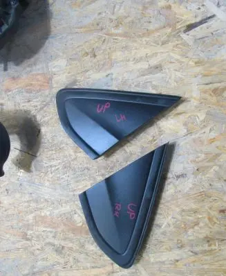 Volkswagen Up Fender end trim 1S0853274B 1S0853273B