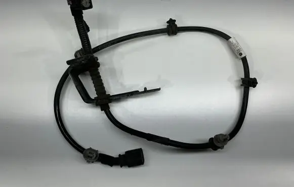 Chrysler Pacifica Rear ABS sensor wiring Z47158588 T6YWA0589E6499