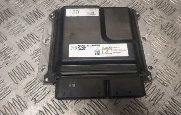 Mazda 6 Engine control unit/module 275700