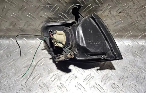Nissan Sunny Front indicator light 6R010250 013452