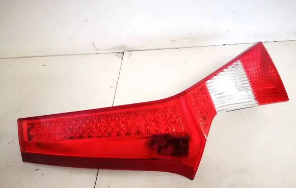 Volvo XC70 Tailgate rear/tail lights 164391 164397