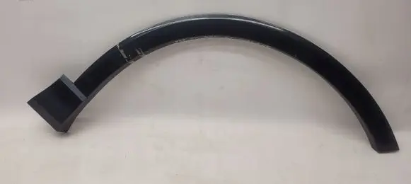Audi Q4 Sportback e-tron Front arch trim 