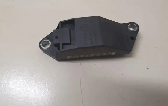 Mercedes-Benz E W211 Airbag deployment crash/impact sensor A0018209326