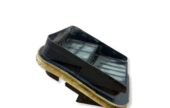 Ford Focus Quarter panel pressure vent BM51A019K51A D3L4A