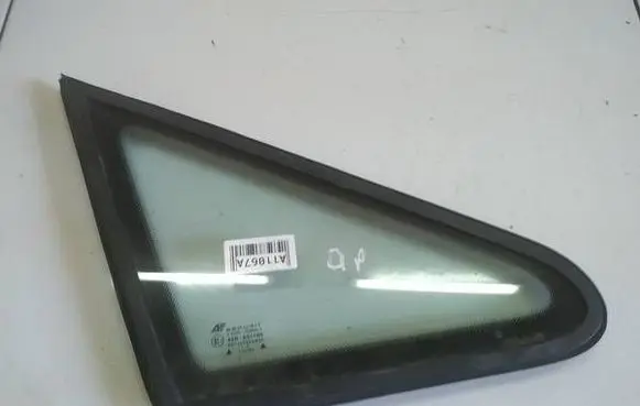 Ford Galaxy Front triangle window/glass AS2