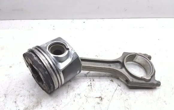 Volvo S60 Piston with connecting rod 81L183