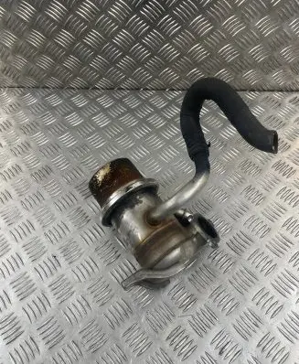Skoda Superb B8 (3V) EGR valve cooler 04L131512D