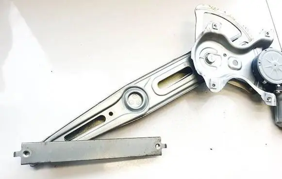 Toyota Auris 150 Sliding door window regulator with motor 