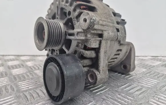 BMW X5 E70 Generator/alternator 7561003 TG17C036 2543255B