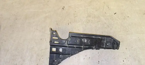 Opel Vectra C Front bumper mounting bracket 13182962
