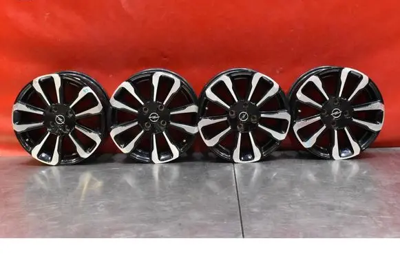 Opel Crossland X R18 alloy rim 39216681