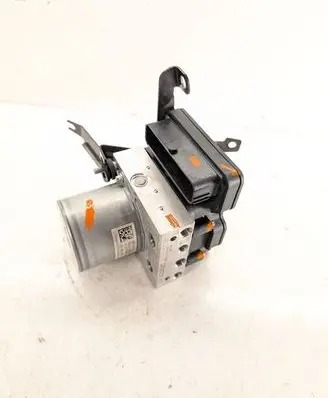 Mercedes-Benz GLB X247 ABS Pump A1779006207