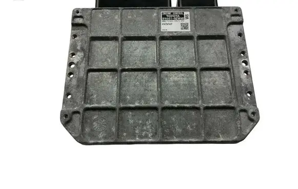 Toyota Auris E180 Engine control unit/module ECU 8966102W60