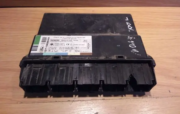 Ford Mondeo MK II Comfort/convenience module 1S7T15K600HA