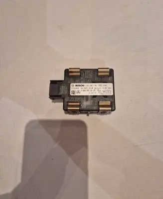 Mercedes-Benz C W205 Distronic sensor radar A0009058913