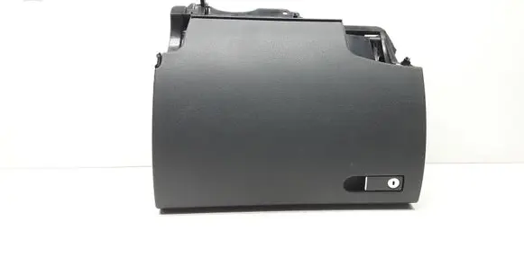 Mercedes-Benz C W204 Glove box set A2046802691