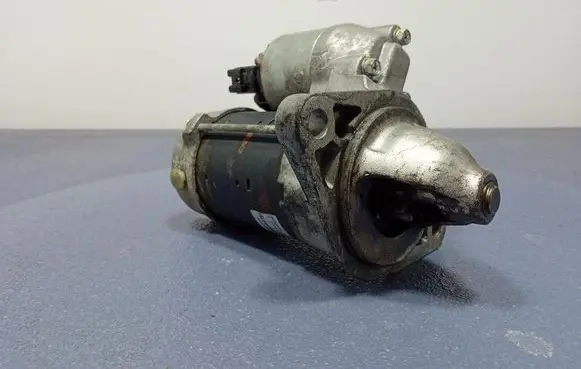 Toyota Avensis Verso Starter motor