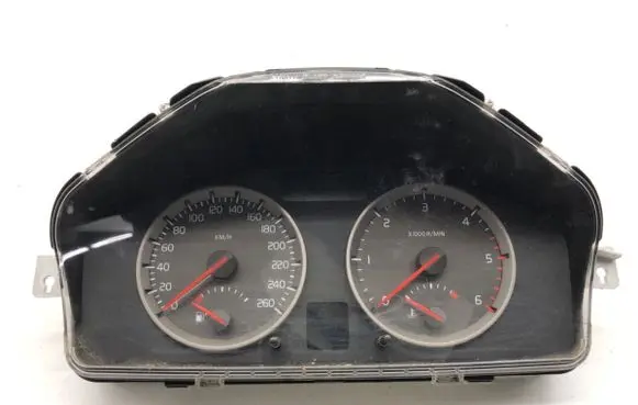 Volvo V50 Speedometer (instrument cluster) 30728645