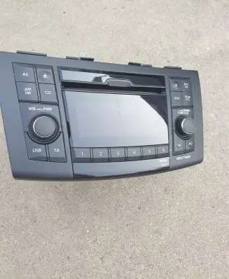 Suzuki Swift II Radio/CD/DVD/GPS head unit 39101-68L00 CQJZ4070G 10R030289
