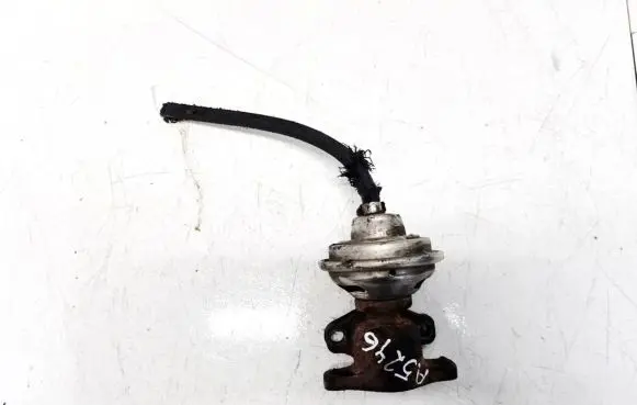 Audi A4 S4 B5 8D EGR valve 028131501e