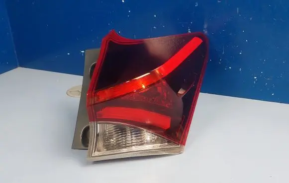 Toyota Auris E180 Rear/tail lights 8155102A61